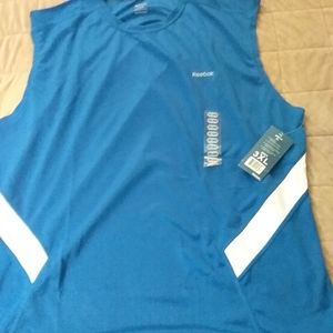 Rebook sport tshirt